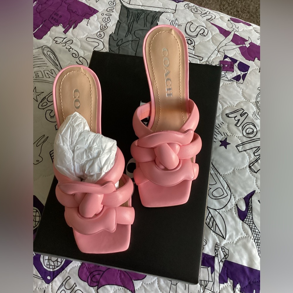 Coach Kellie Sandal